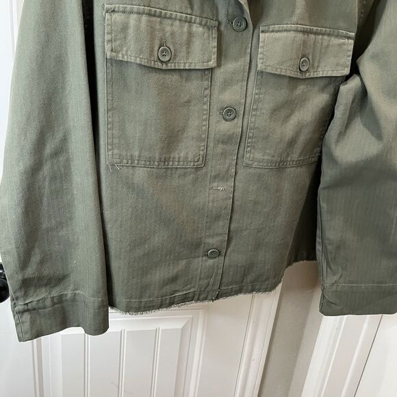 Universal Thread Army Green Button Up Utility Shirt Long Sleeve Womens Size XXL - Picture 3 of 10